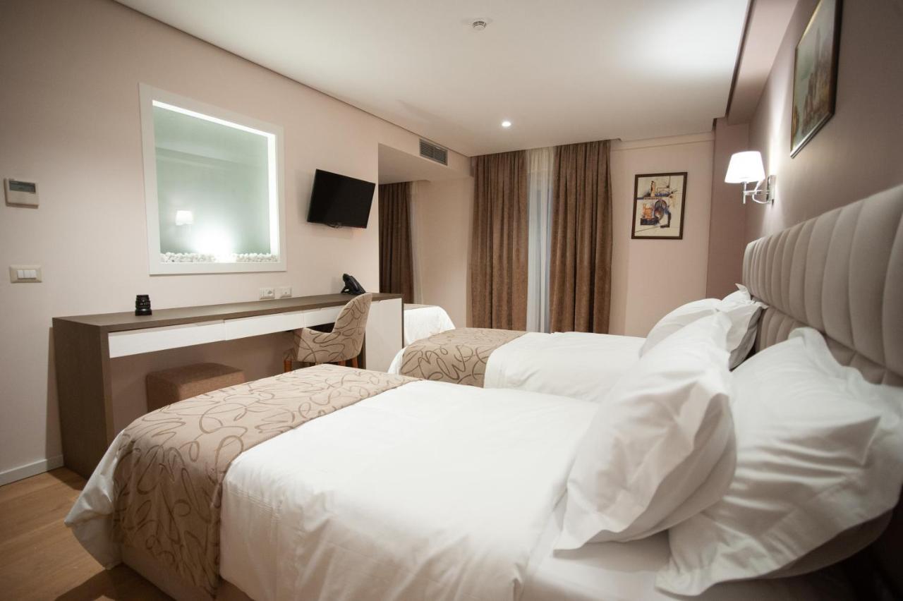 Agsel & Hotel 4*